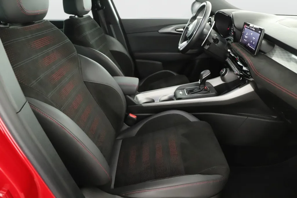 Alfa Romeo Tonale 1.3 Plug-in-Hybrid Q4, Foto 11 von 26