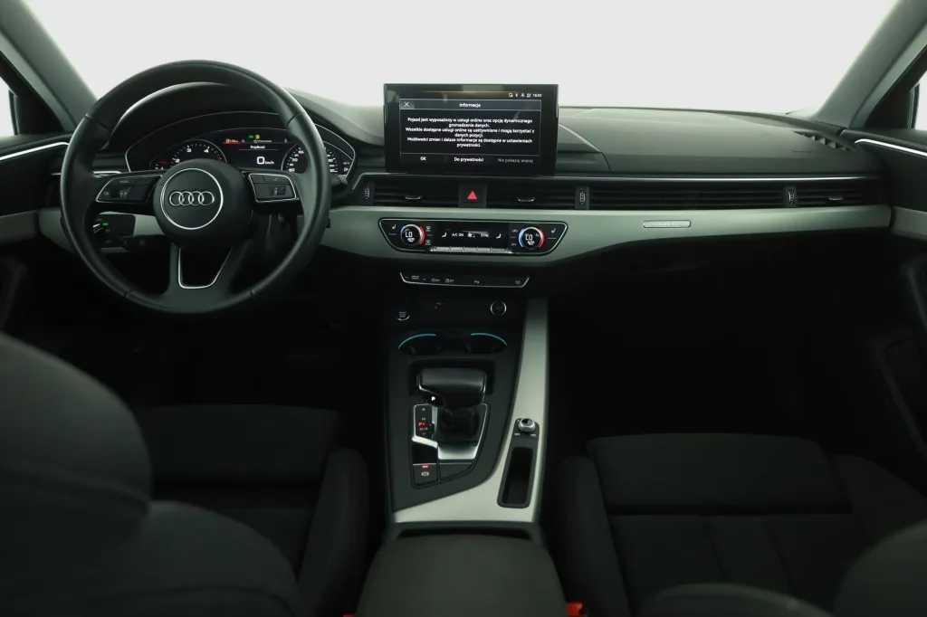 Audi A4 Limousine 40 TDI quattro, Foto 2 von 23