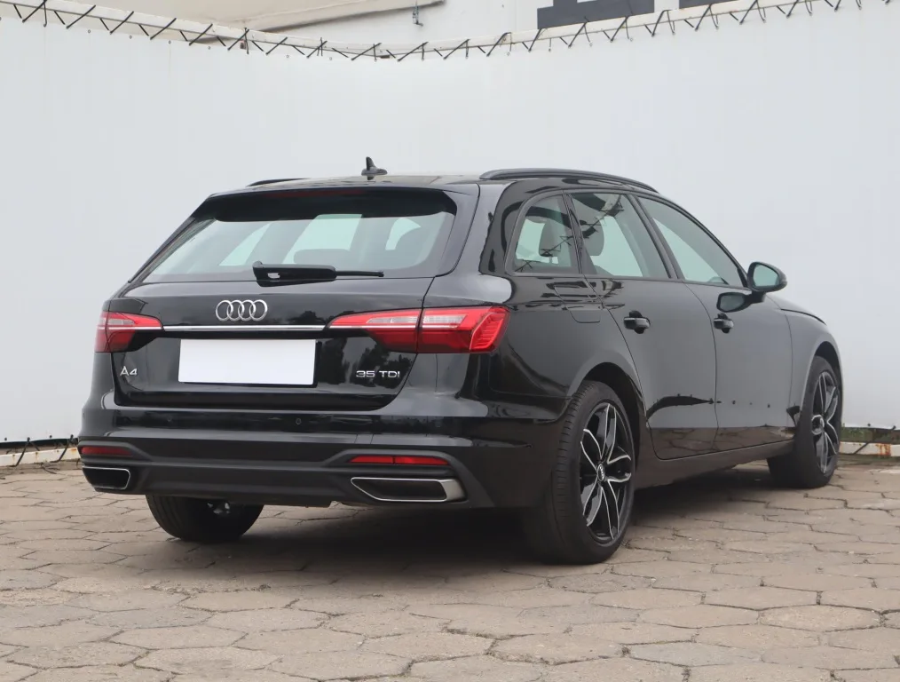 Audi A4 Avant 35 TDI, Foto 5 von 16