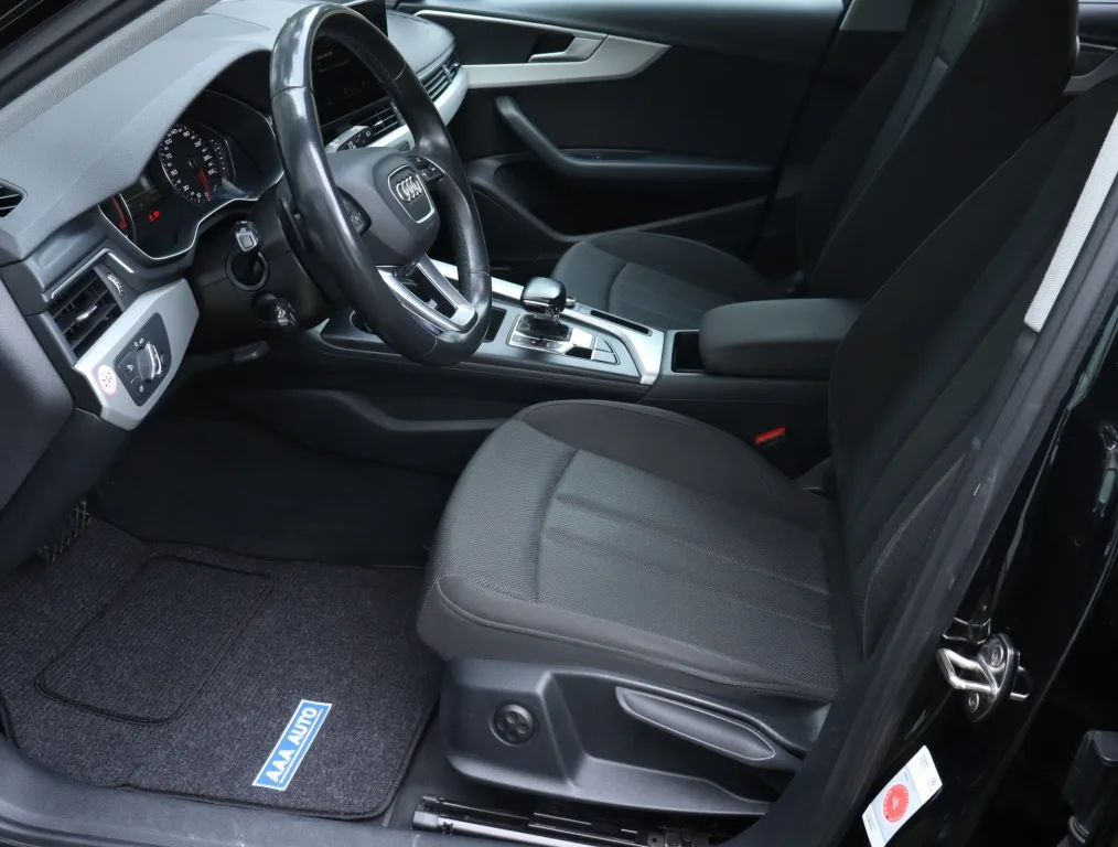 Audi A4 Avant 35 TDI, Foto 3 von 23