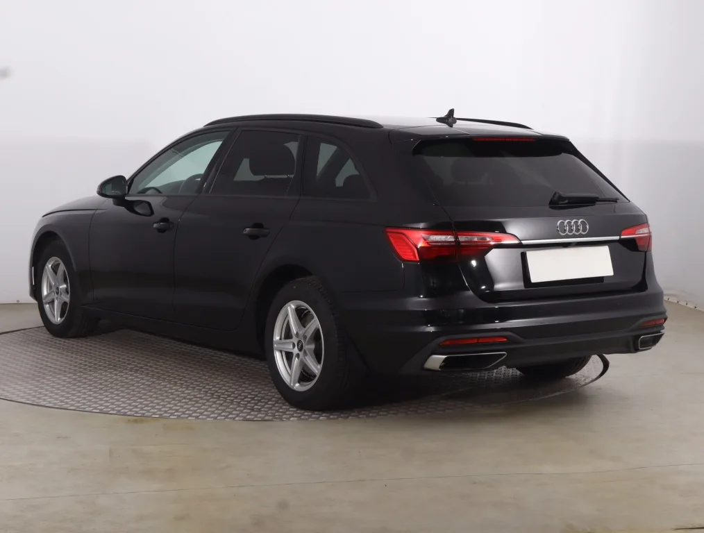 Audi A4 Avant 35 TDI, Foto 4 von 23