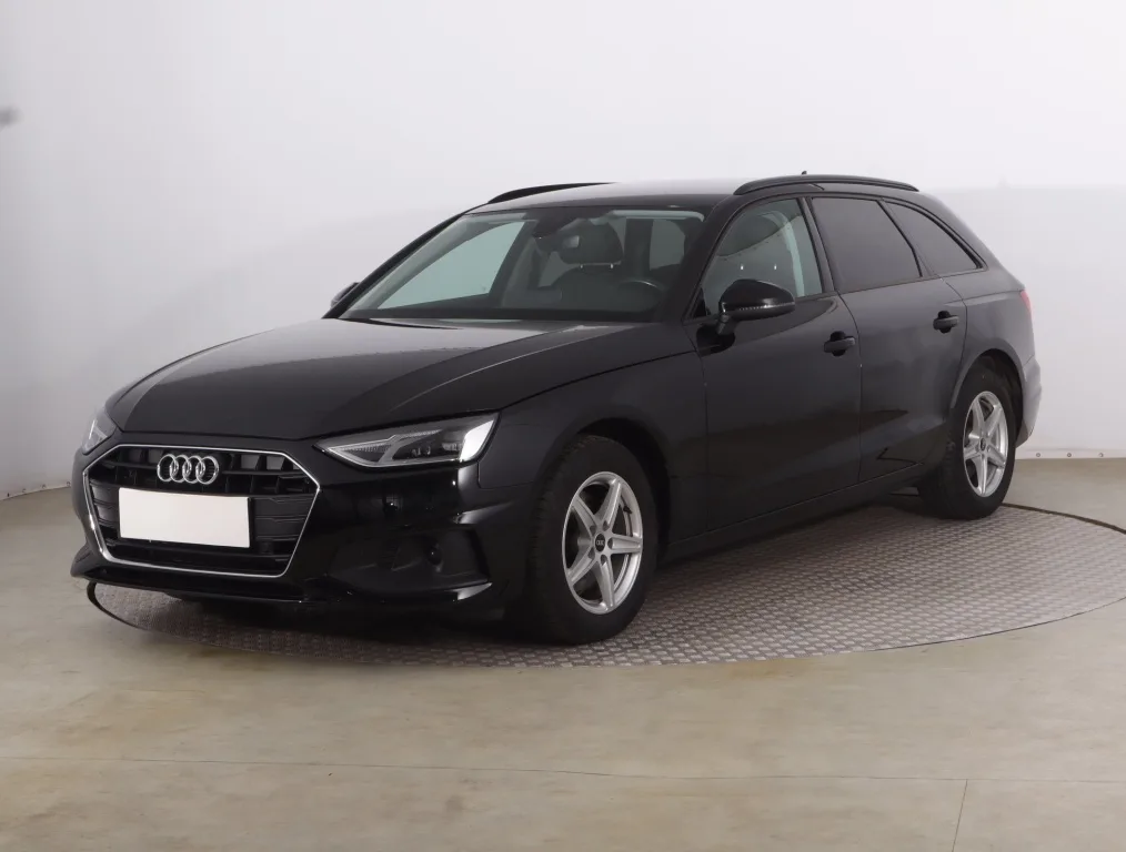 Audi A4 Avant 35 TDI, Foto 7 von 23