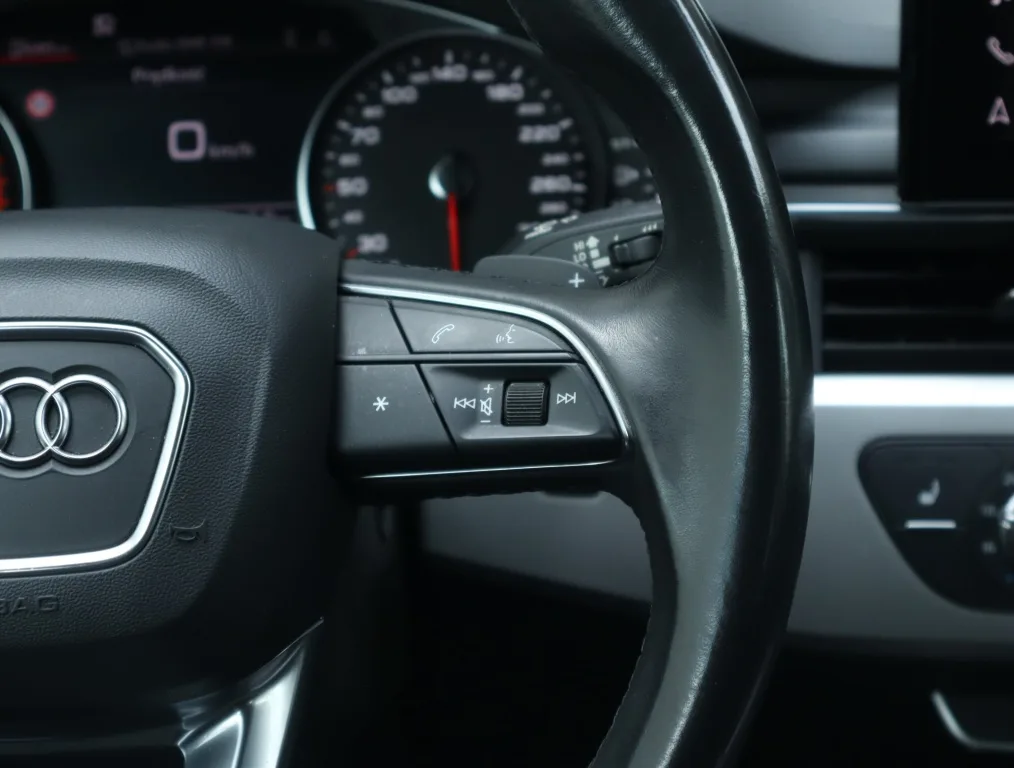 Audi A4 Avant 35 TDI, Foto 23 von 23