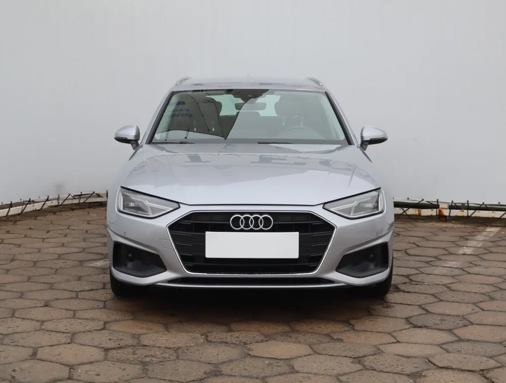 Audi A4 Avant 35 TDI, Foto 6 von 19