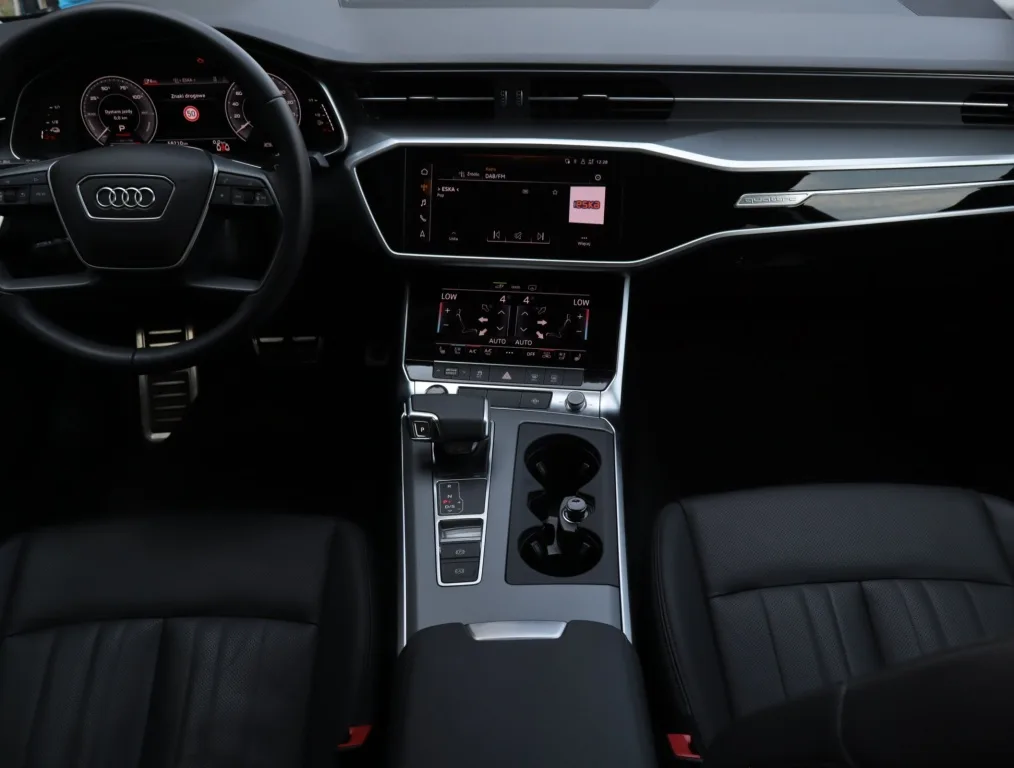 Audi A6 Limousine 50 TFSI e quattro, Foto 2 von 27