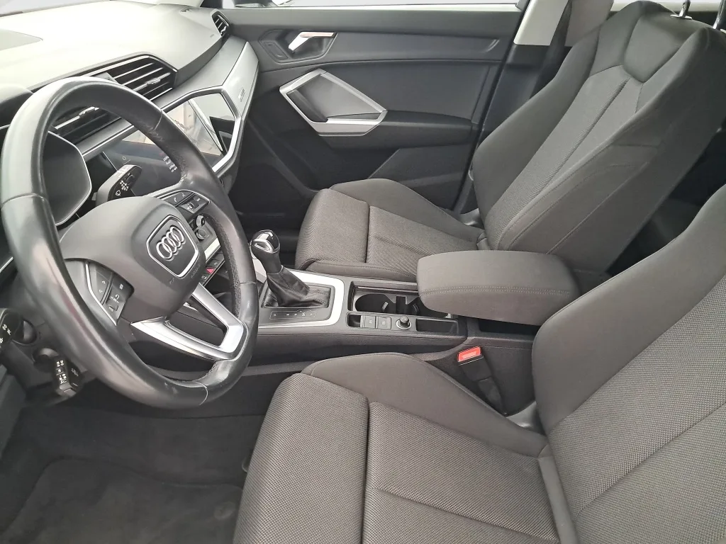 Audi Q3 35 TFSI, Foto 3 von 22