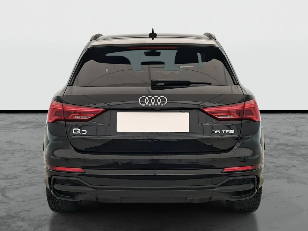 Audi Q3 35 TFSI, Foto 9 von 22