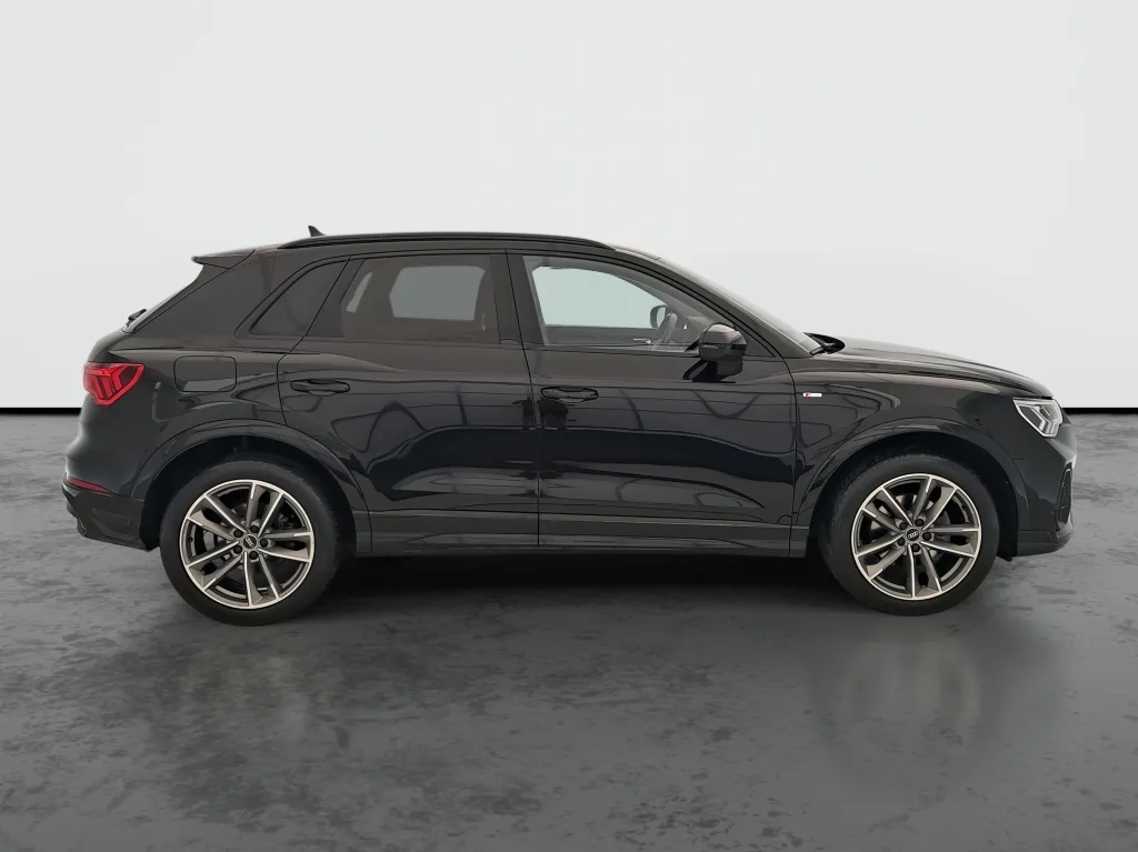 Audi Q3 35 TFSI, Foto 10 von 22
