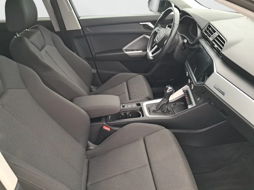 Audi Q3 35 TFSI, Foto 11 von 22