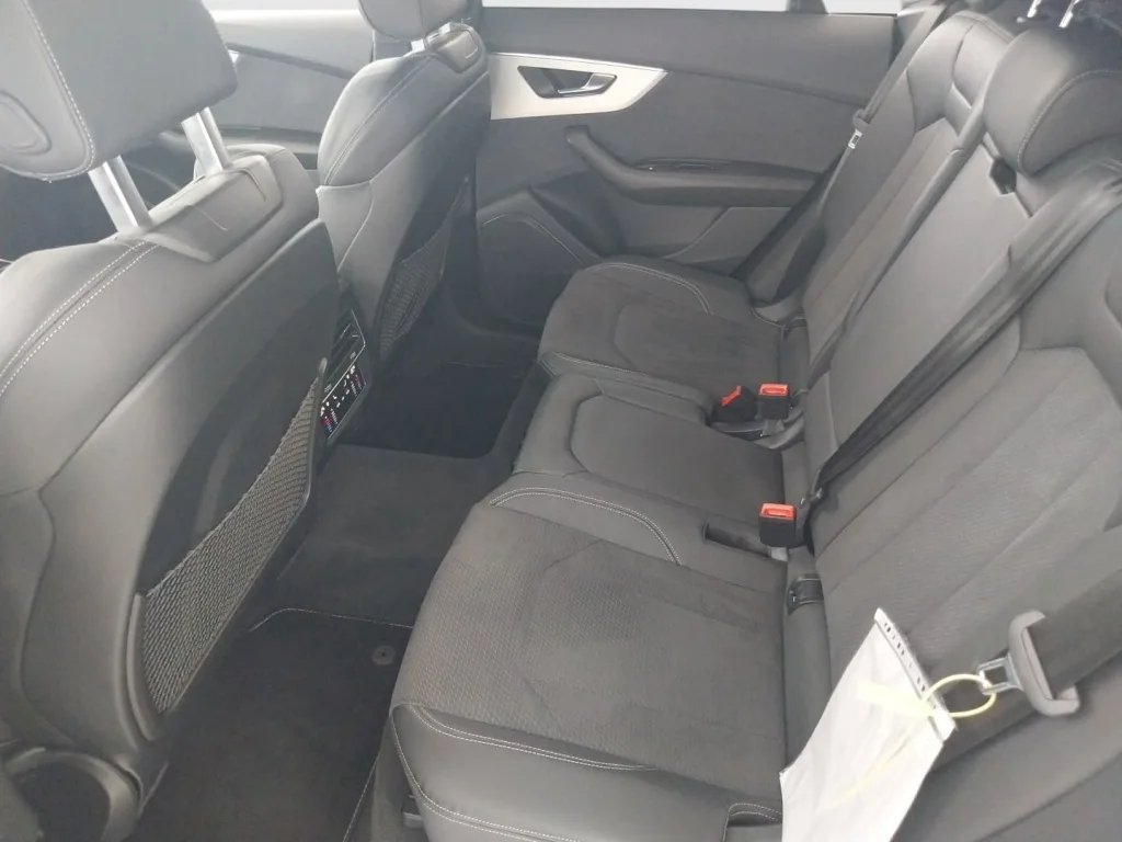 Audi Q8 50 TDI quattro, Foto 13 von 22