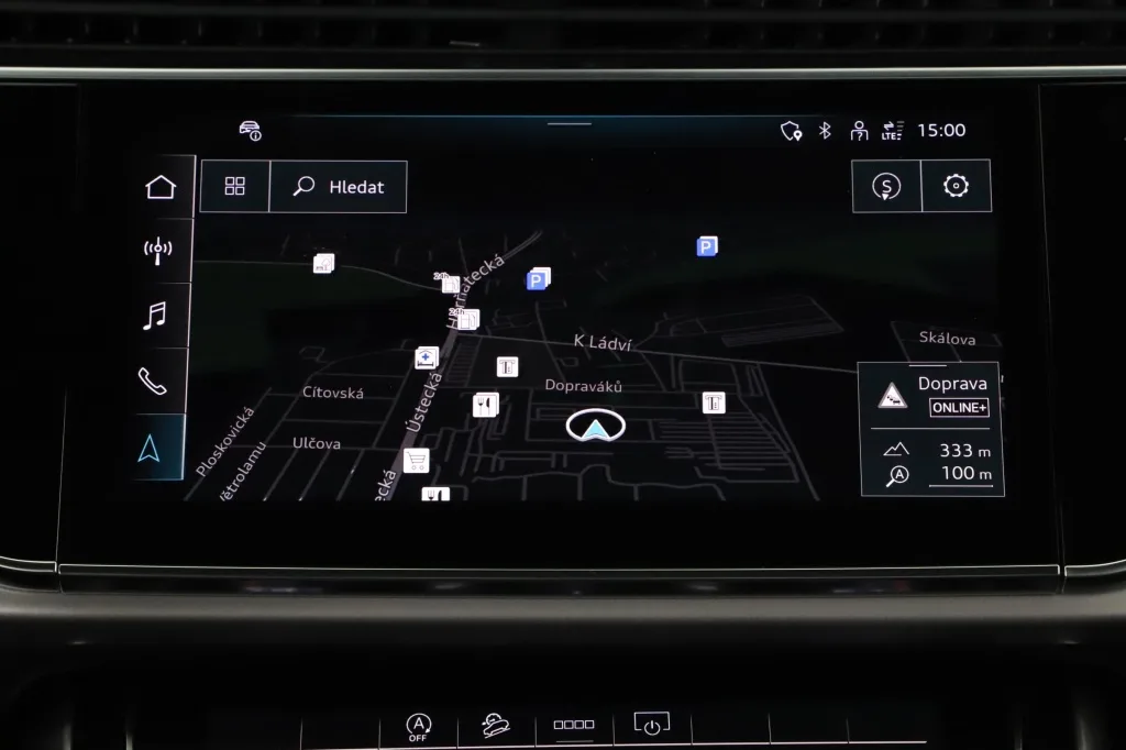 Audi Q8 55 TFSI quattro, Foto 22 von 26