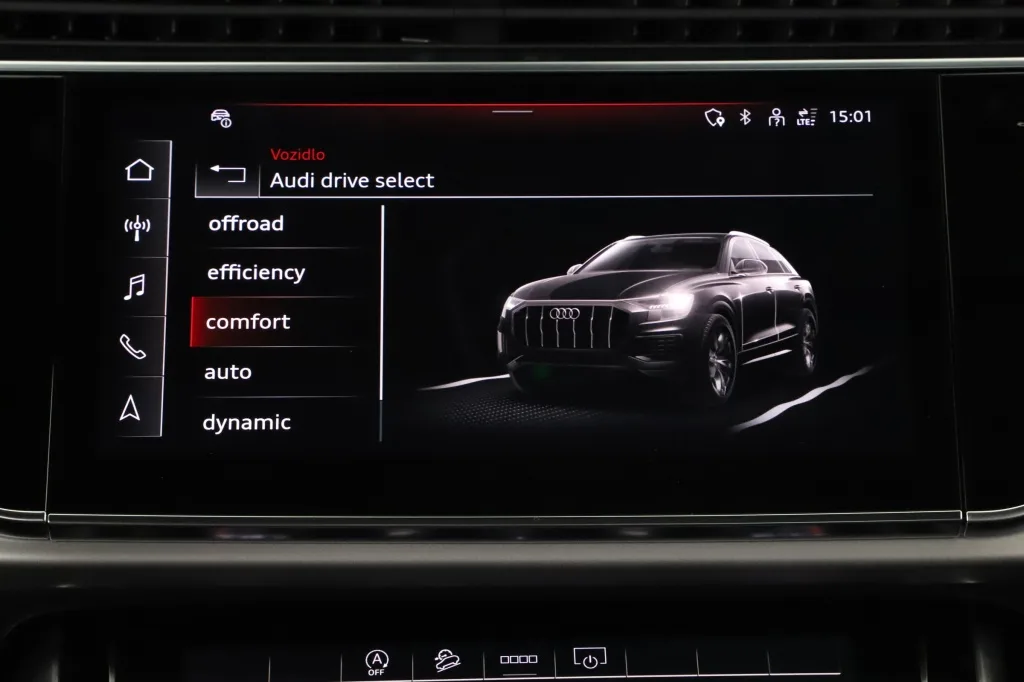 Audi Q8 55 TFSI quattro, Foto 24 von 26