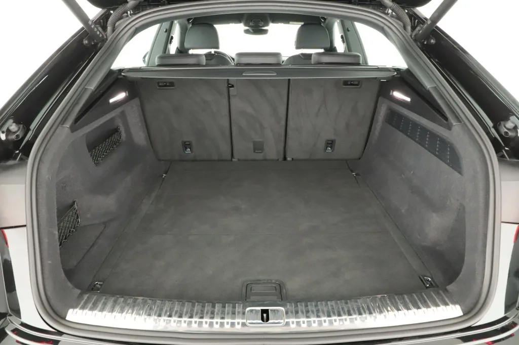 Audi Q8 55 TFSI quattro, Foto 25 von 26