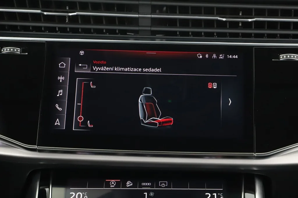 Audi Q8 55 TFSI quattro, Foto 22 von 26