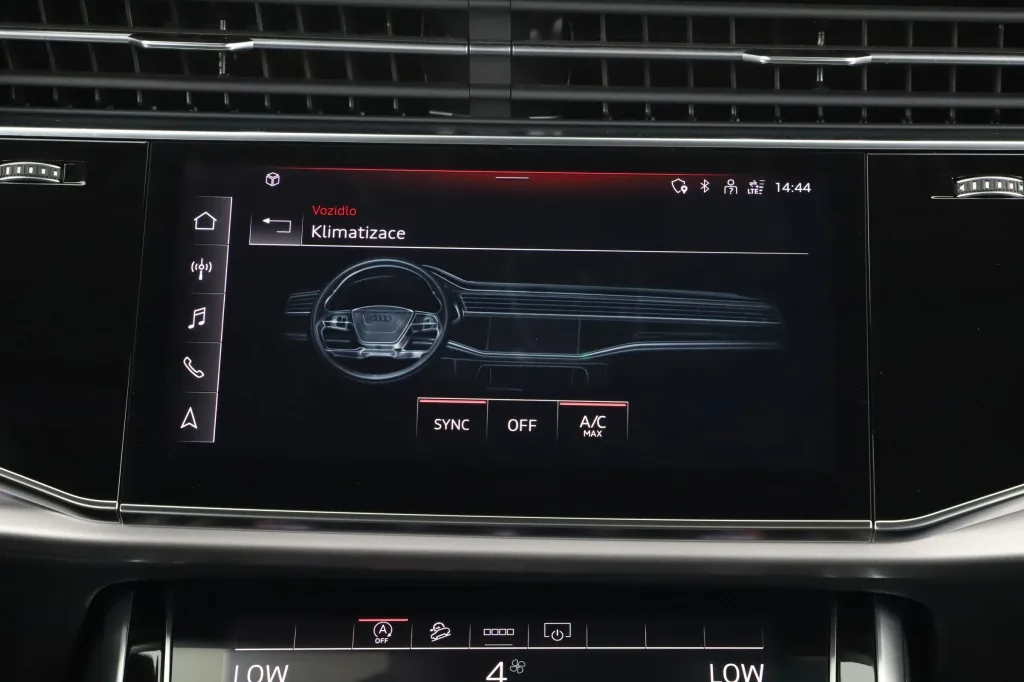 Audi Q8 55 TFSI quattro, Foto 23 von 26
