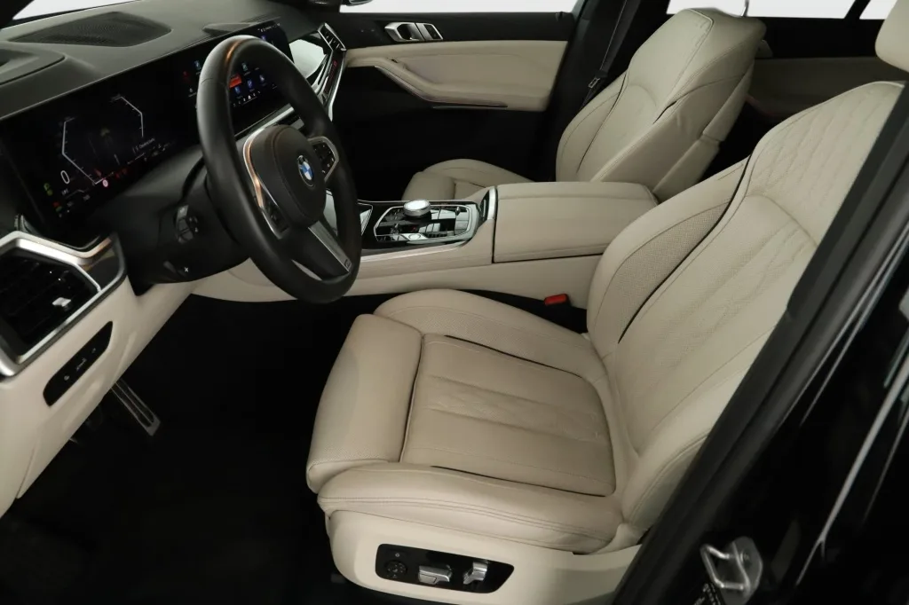 BMW X5 xDrive40d, Foto 3 von 26