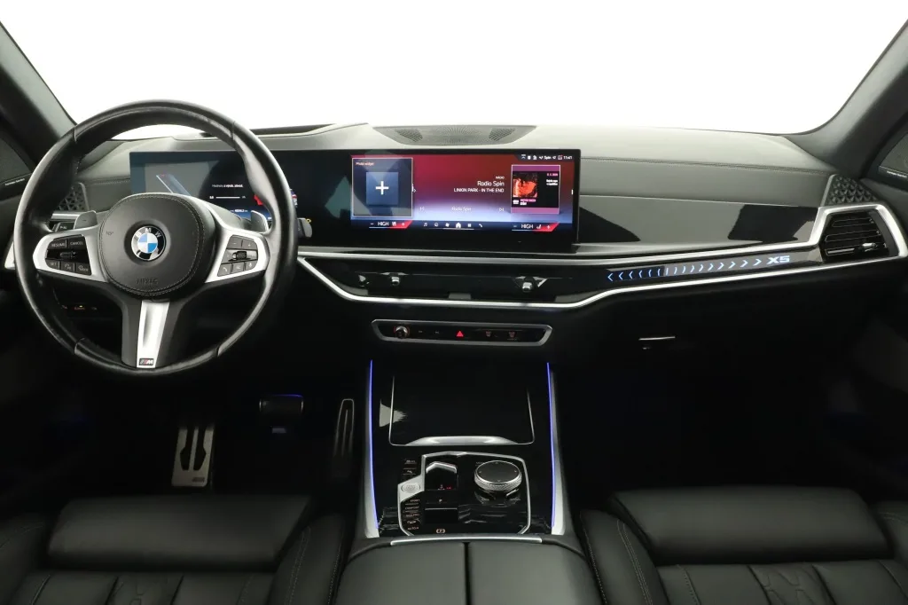 BMW X5 xDrive40i, Foto 2 von 26