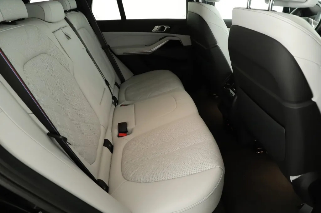 BMW X5 xDrive40i, Foto 12 von 27