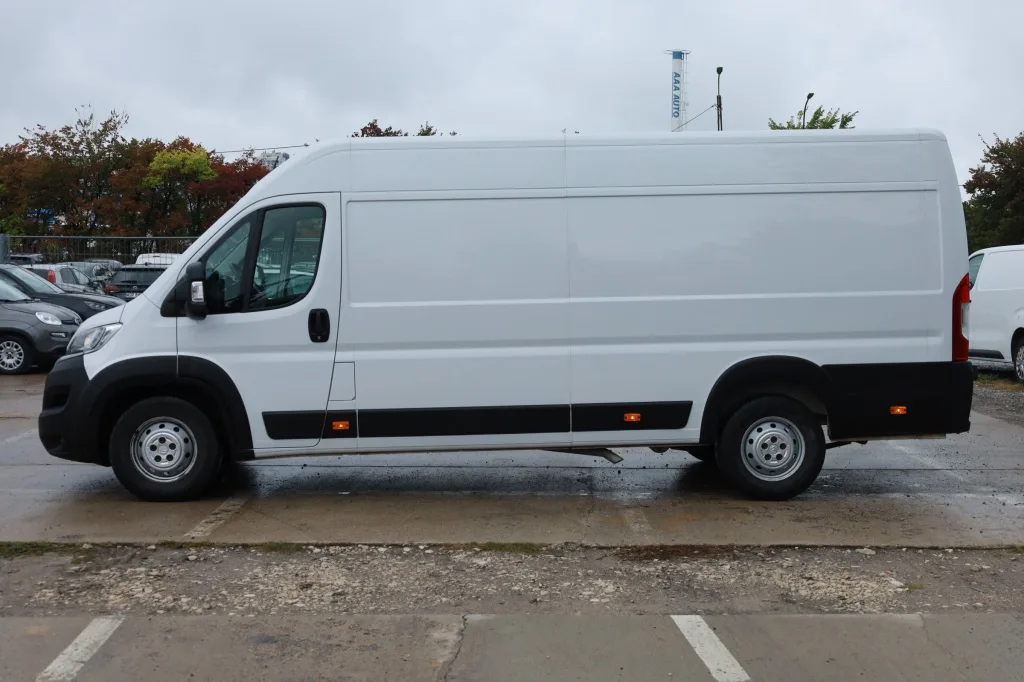 Citroën Jumper Kastenwagen BlueHDi 140, Foto 9 von 21