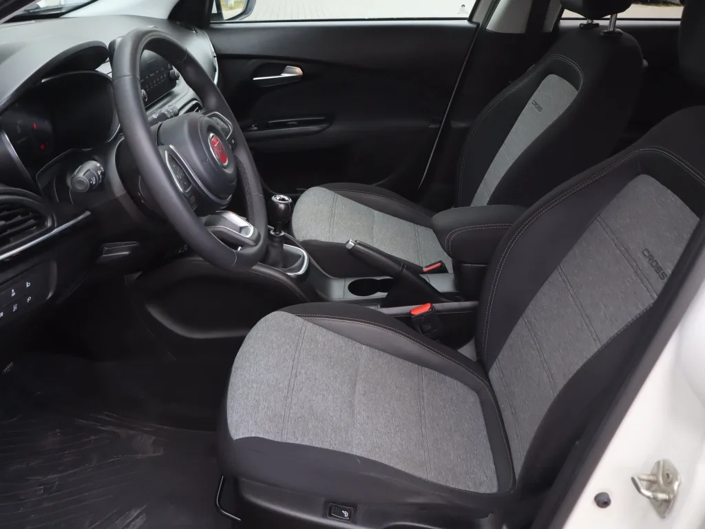 Fiat Tipo Kombi 1.6 MultiJet, Foto 3 von 21