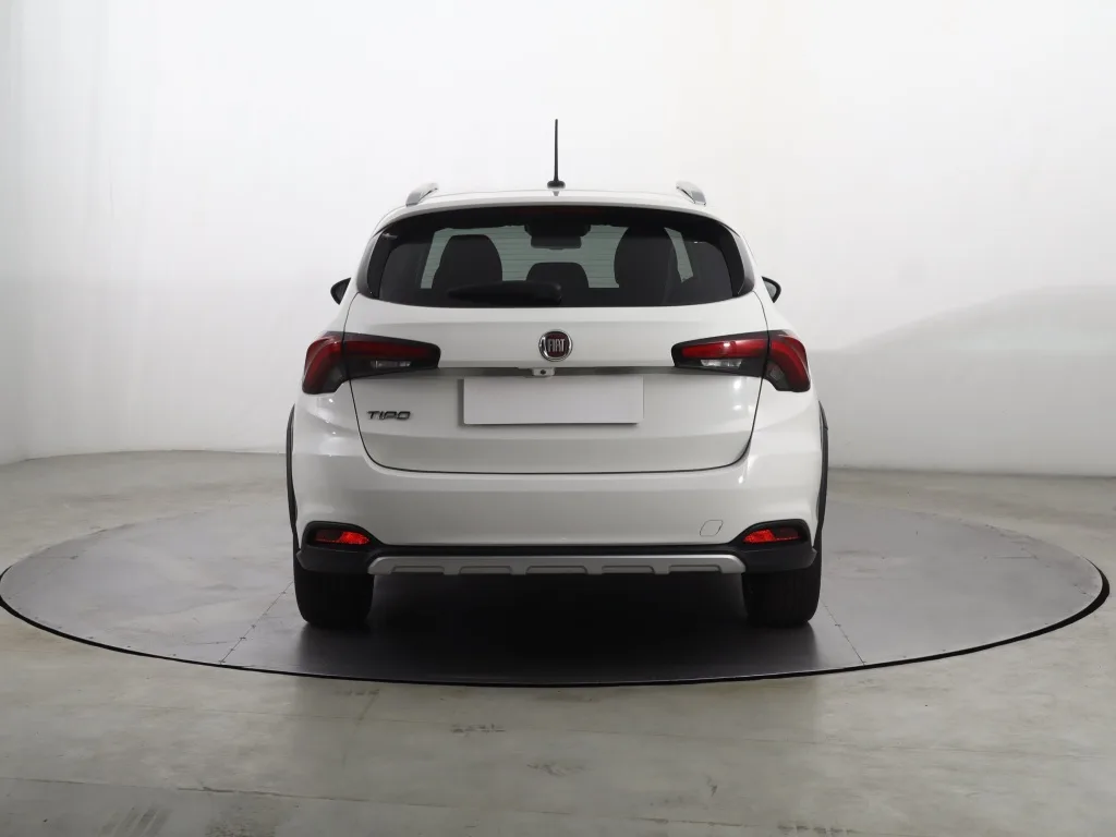 Fiat Tipo Kombi 1.6 MultiJet, Foto 9 von 21