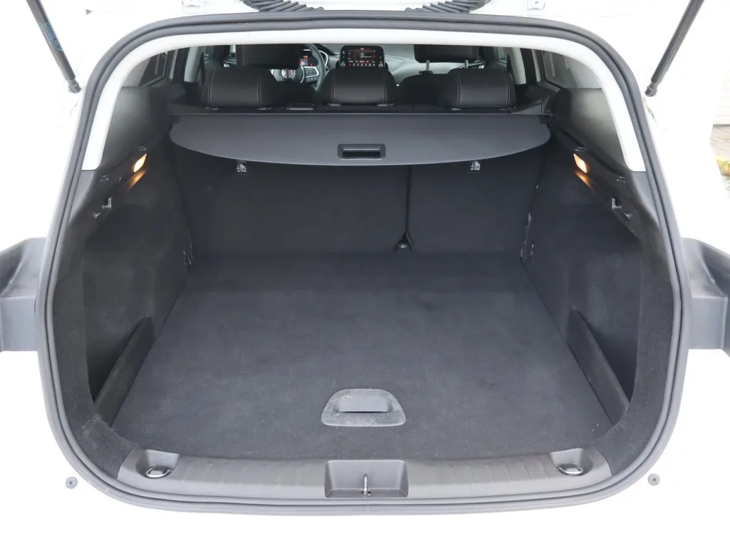 Fiat Tipo Kombi 1.6 MultiJet, Foto 17 von 21
