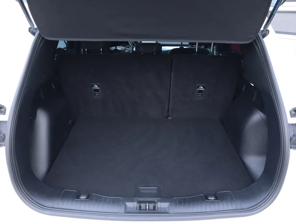Ford Kuga 1.5 EcoBlue, Foto 16 von 19