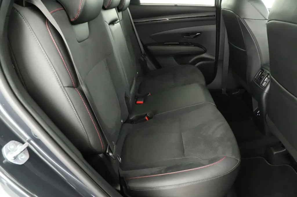 Hyundai Tucson 1.6 CRDi 48V, Foto 12 von 31
