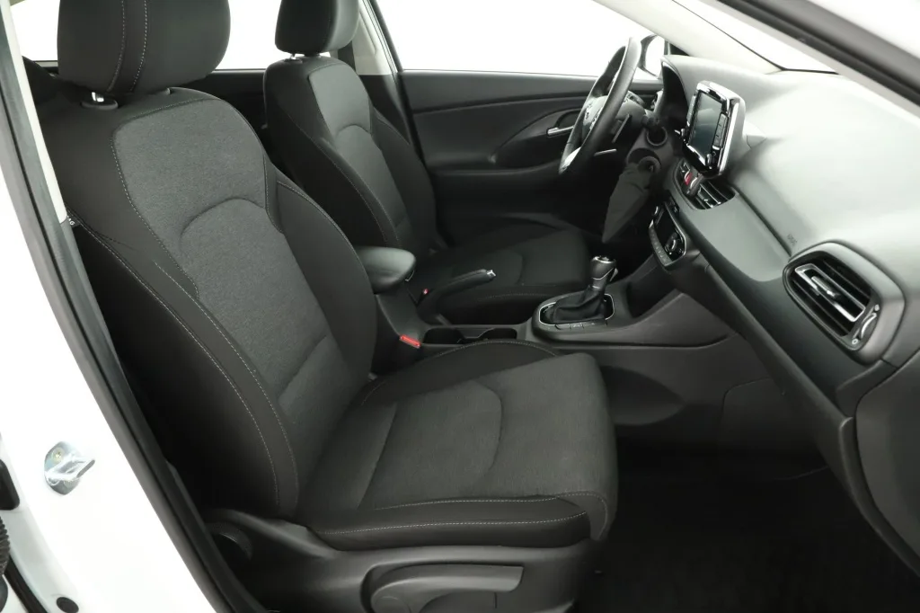 Hyundai i30 Kombi 1.5 T-GDI 48V, Foto 11 von 22