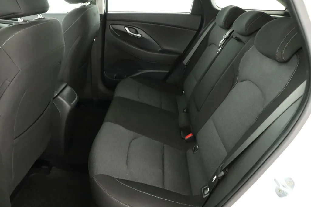 Hyundai i30 Kombi 1.5 T-GDI 48V, Foto 13 von 22