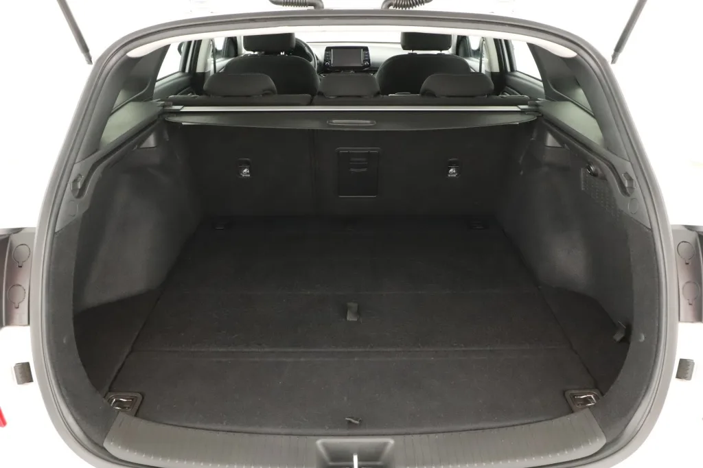 Hyundai i30 Kombi 1.5 T-GDI 48V, Foto 17 von 22