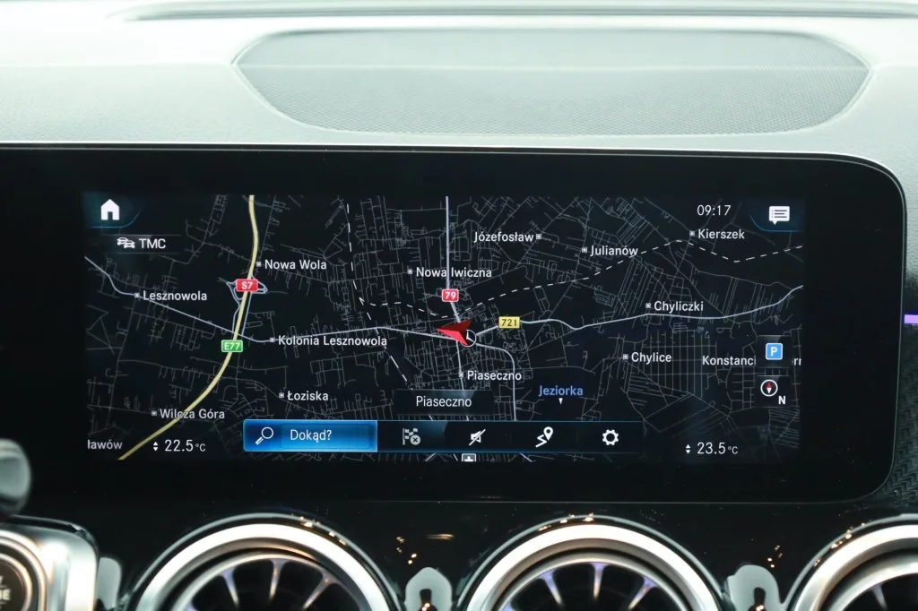 Mercedes-Benz GLB 220 d 4MATIC, Foto 16 von 25