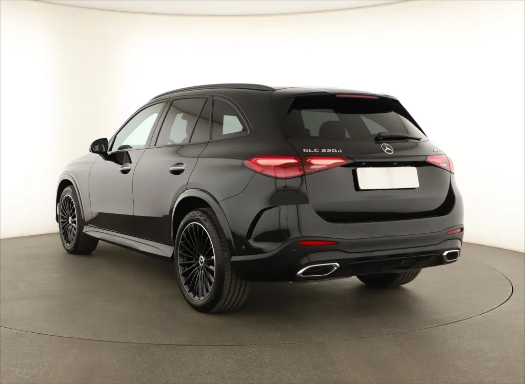 Mercedes-Benz GLC 220 d 4MATIC, Foto 4 von 32