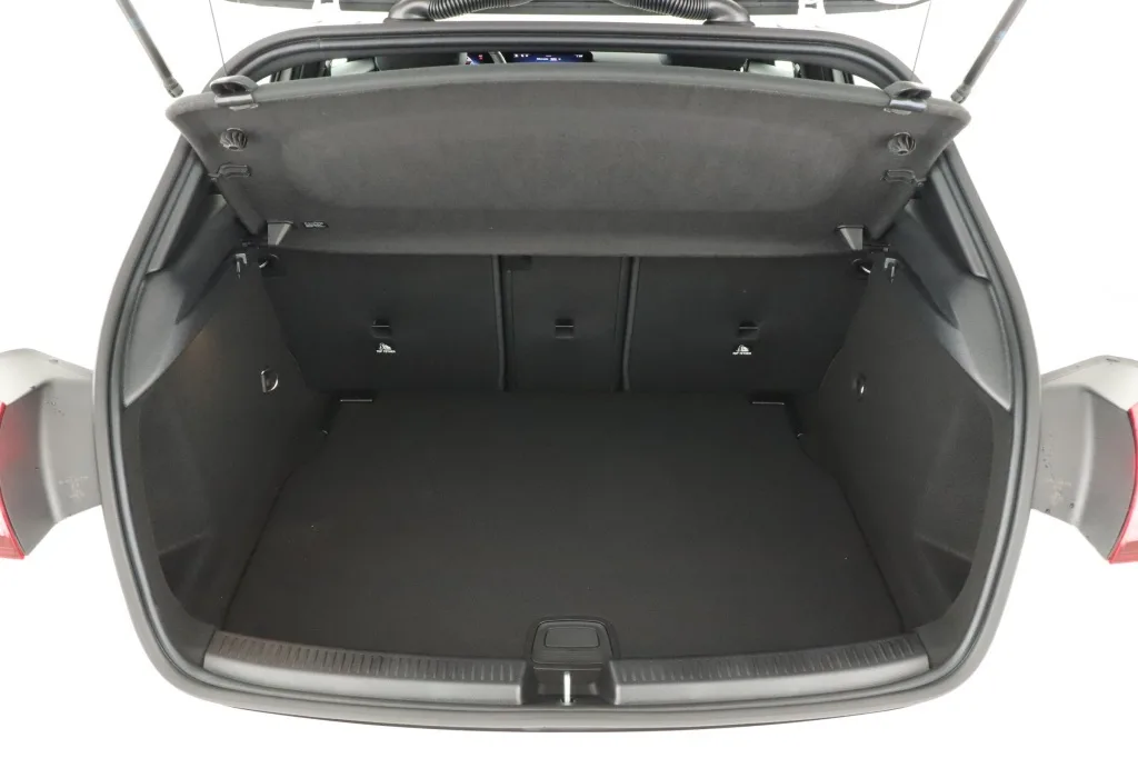 Mercedes-Benz A 200, Foto 24 von 25