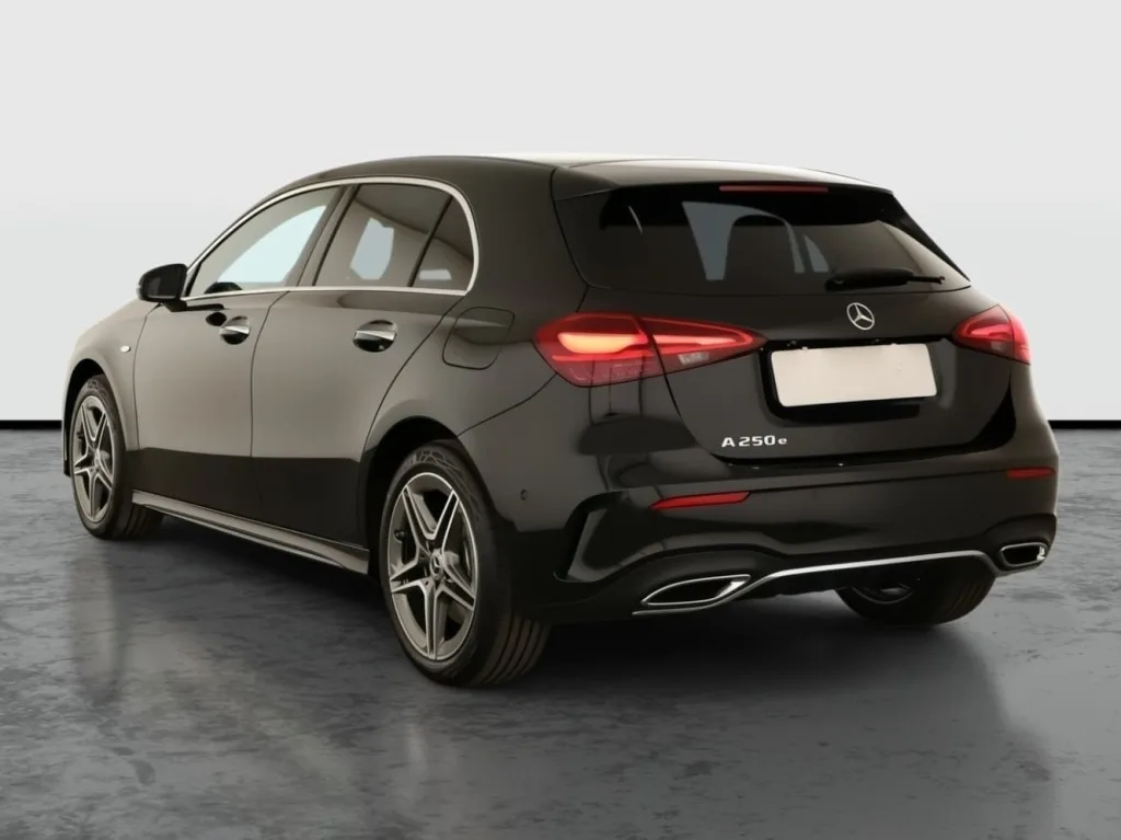 Mercedes-Benz A 250 e, Foto 4 von 28