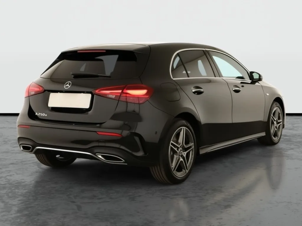 Mercedes-Benz A 250 e, Foto 5 von 28