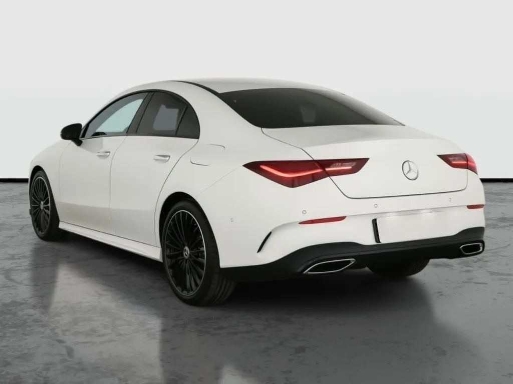 Mercedes-Benz CLA 200 Coupé, Foto 4 von 26