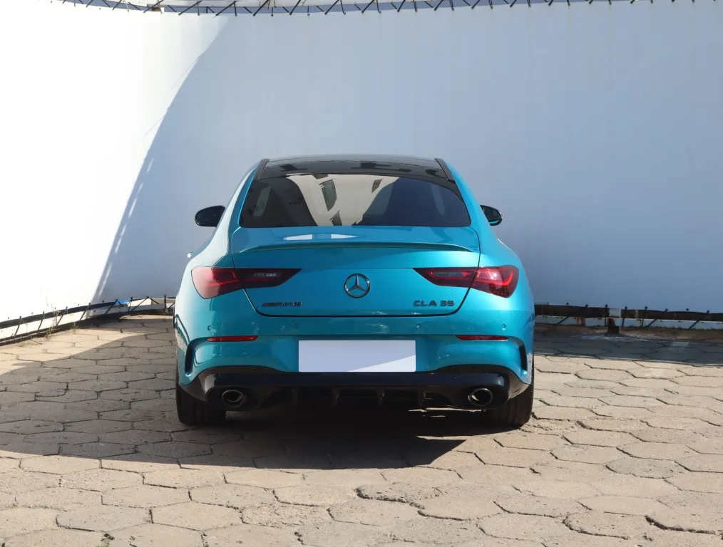 Mercedes-Benz CLA 35 AMG 4MATIC, Foto 9 von 19
