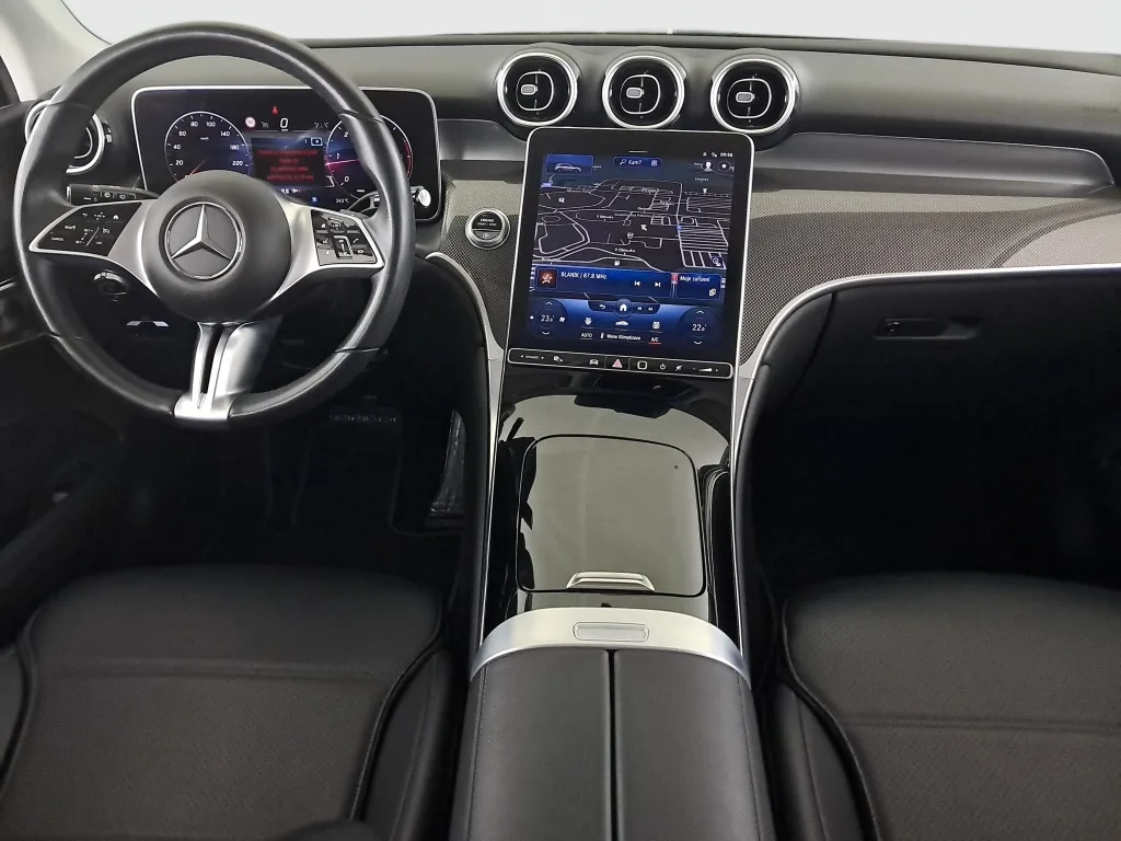 Mercedes-Benz GLC 220 d 4MATIC, Foto 2 von 23