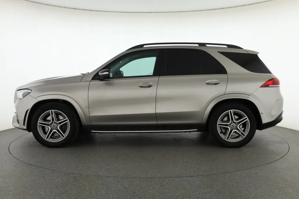 Mercedes-Benz GLE 300 d 4MATIC, Foto 8 von 25
