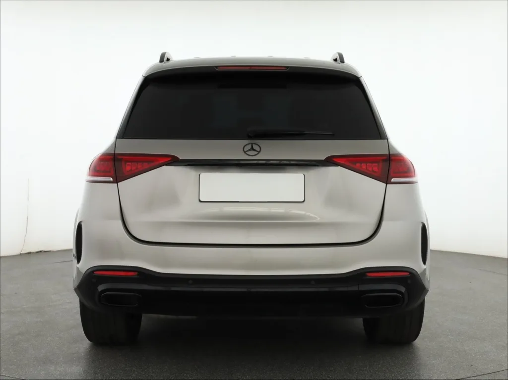 Mercedes-Benz GLE 300 d 4MATIC, Foto 9 von 25