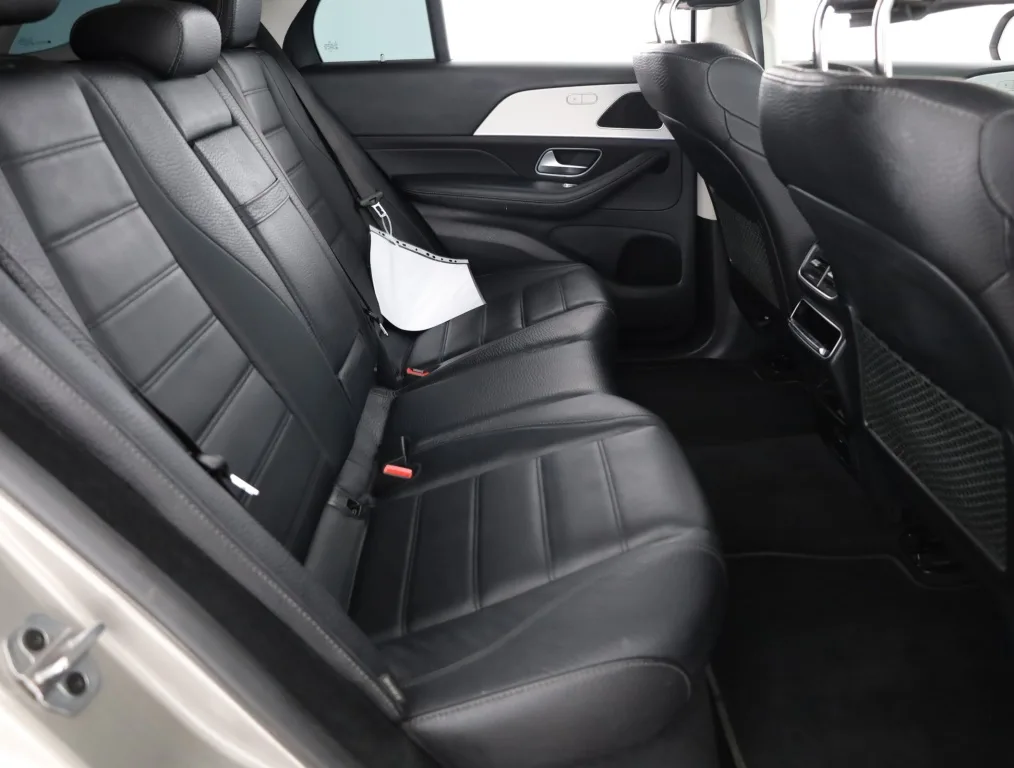 Mercedes-Benz GLE 300 d 4MATIC, Foto 12 von 25