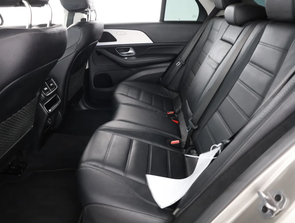 Mercedes-Benz GLE 300 d 4MATIC, Foto 13 von 25