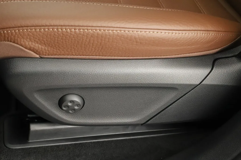 Mercedes-Benz GLS 450 d 4MATIC, Foto 29 von 33