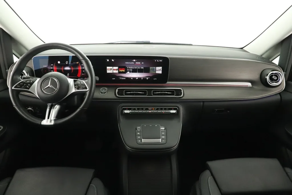 Mercedes-Benz V 220 d, Foto 2 von 27