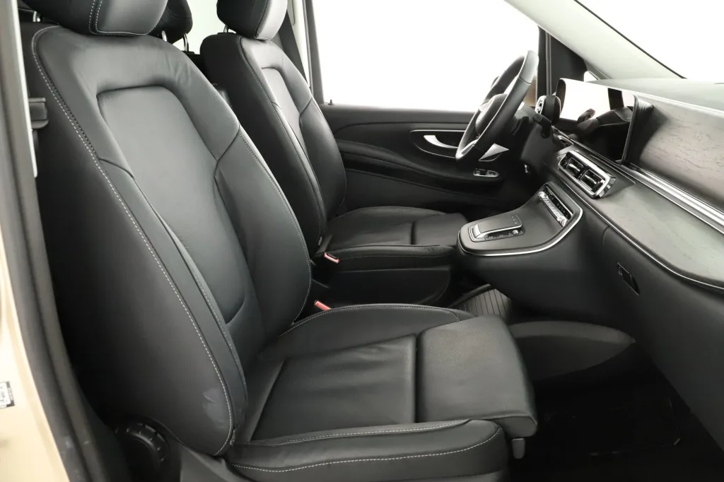 Mercedes-Benz V 220 d, Foto 11 von 27