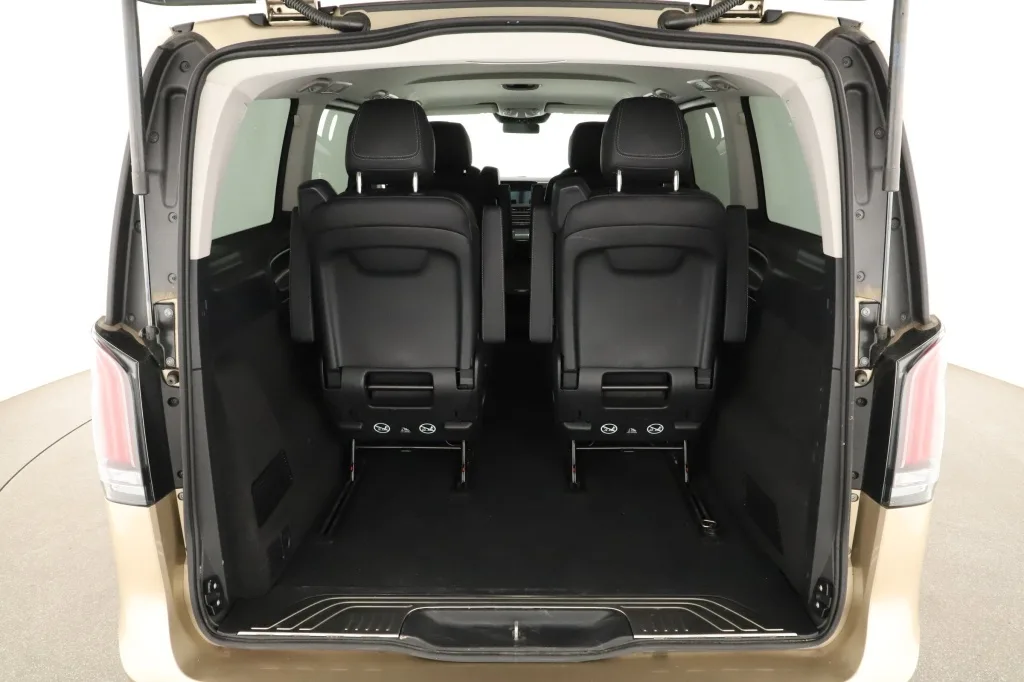 Mercedes-Benz V 220 d, Foto 17 von 27