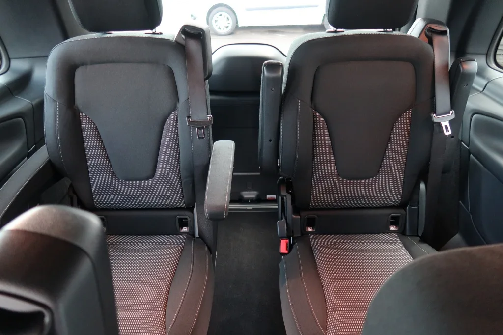Mercedes-Benz V 250 d, Foto 26 von 26