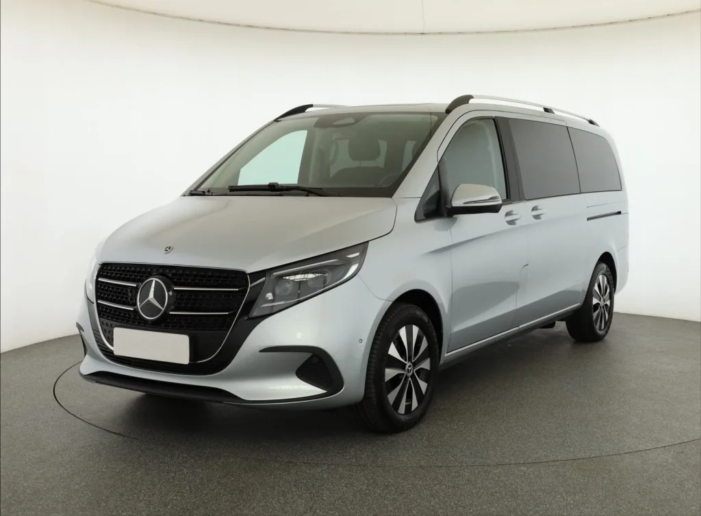 Mercedes-Benz V 220 d 4MATIC, Foto 7 von 26