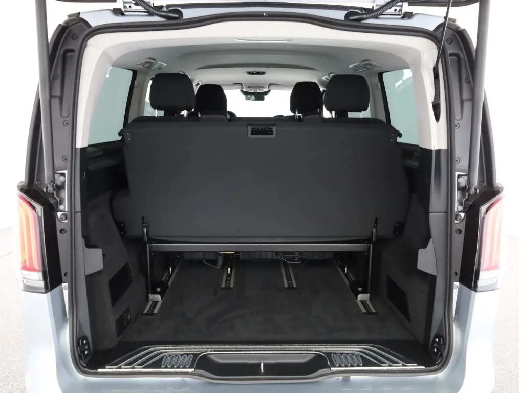 Mercedes-Benz V 220 d 4MATIC, Foto 25 von 26